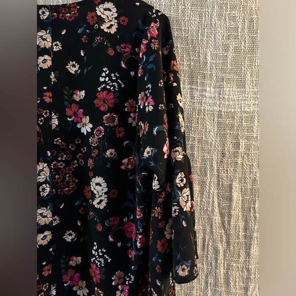 Floral cardigan with fringe - Picture 4 of 7